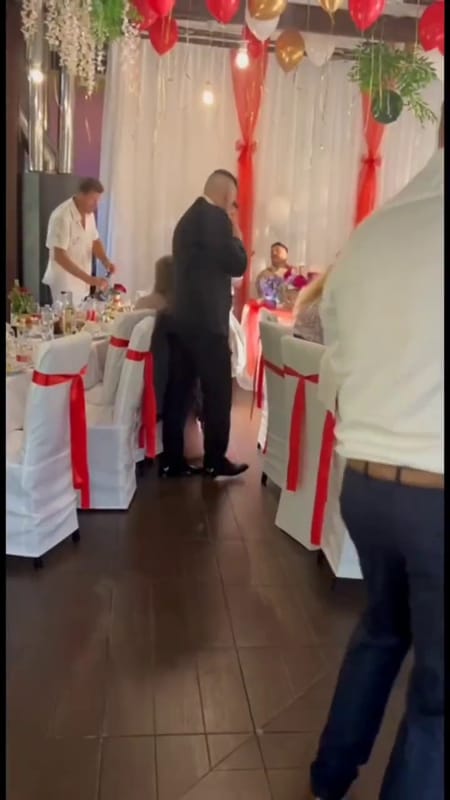 Видео: Свадьба · апрель — ведущий Александр Главацкий